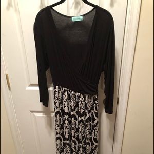 Black and White Maxi Dress!!